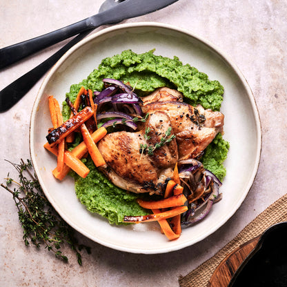 Contramuslos con pure de brócoli y zanahorias glaseadas